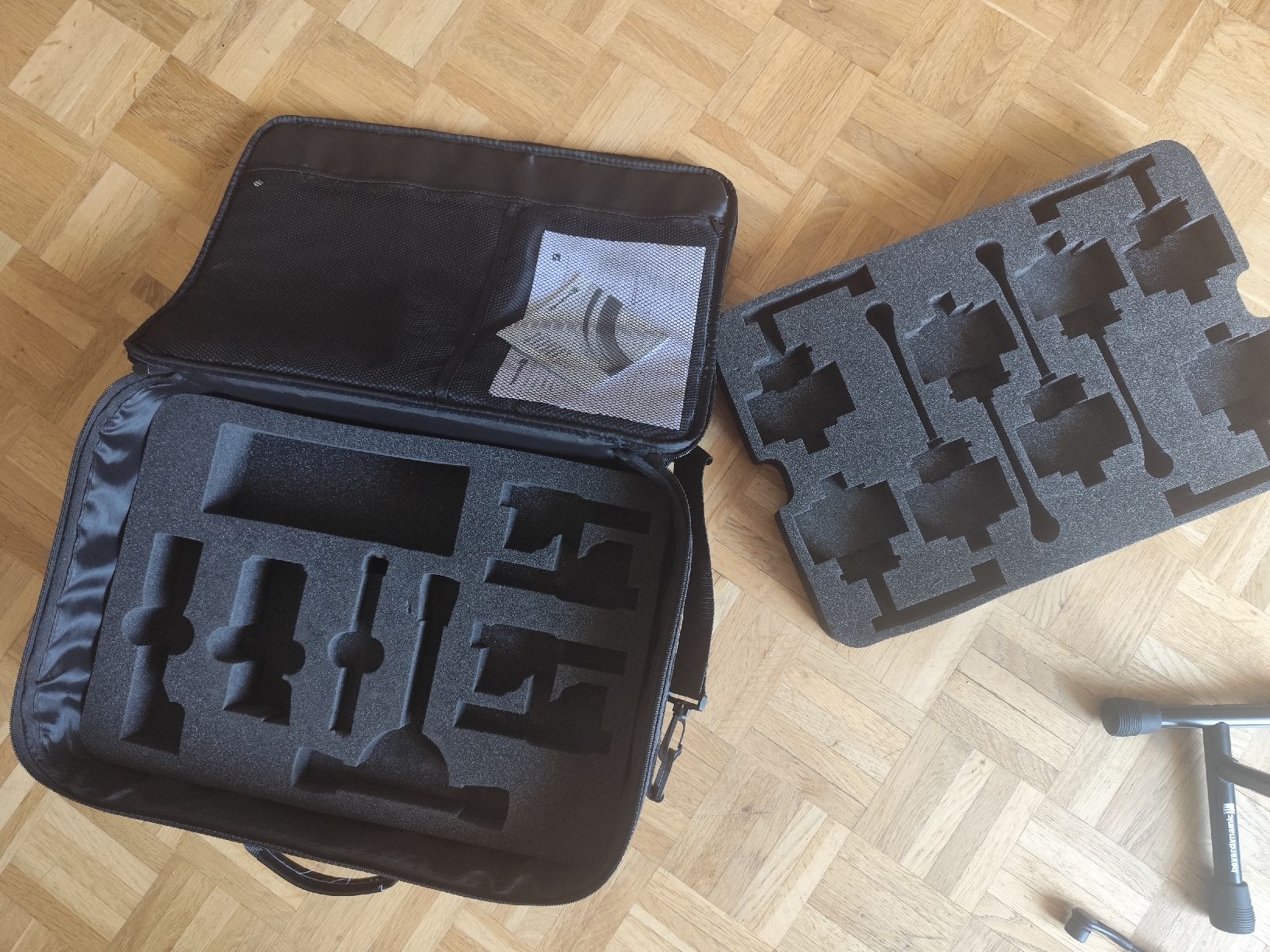 Beyerdynamic Microphones: Beyerdynamic T6 Drum Set Schlagzeugmikrofone mit Koffer – D'occasion à Nidau par lpilloud 1