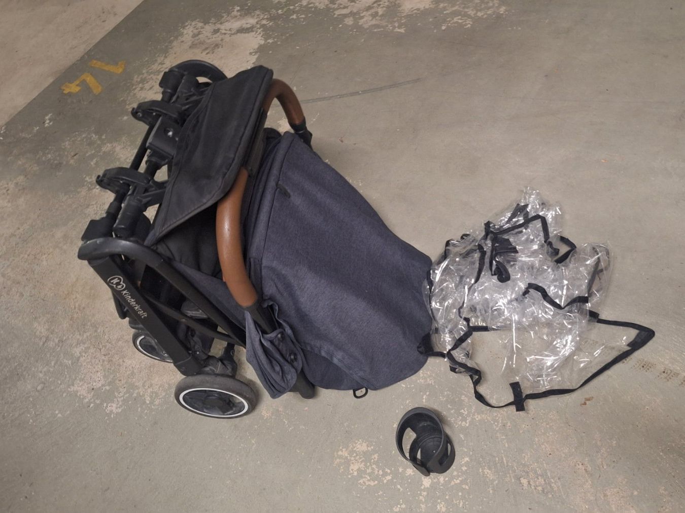 Kinderkraft Kinderwagen: Kinderkraft Reisebuggy dunkelblau gebraucht – Gebraucht aus Uster von fofinha-8610 1