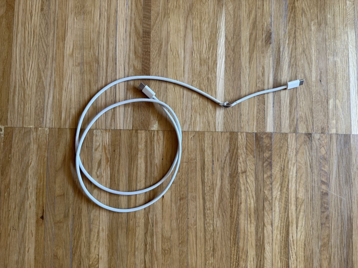 Apple Câbles: Apple iphone USB C charging cable 1m – Défectueux à Adliswil par avatar83