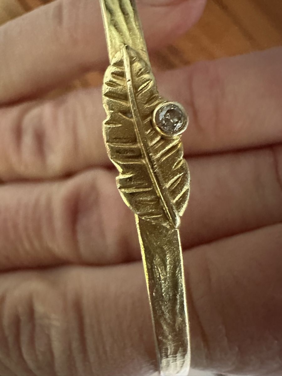 Armbänder & -reifen: Goldarmreif mit Diamant – Gebraucht aus Tann von Melnova 4