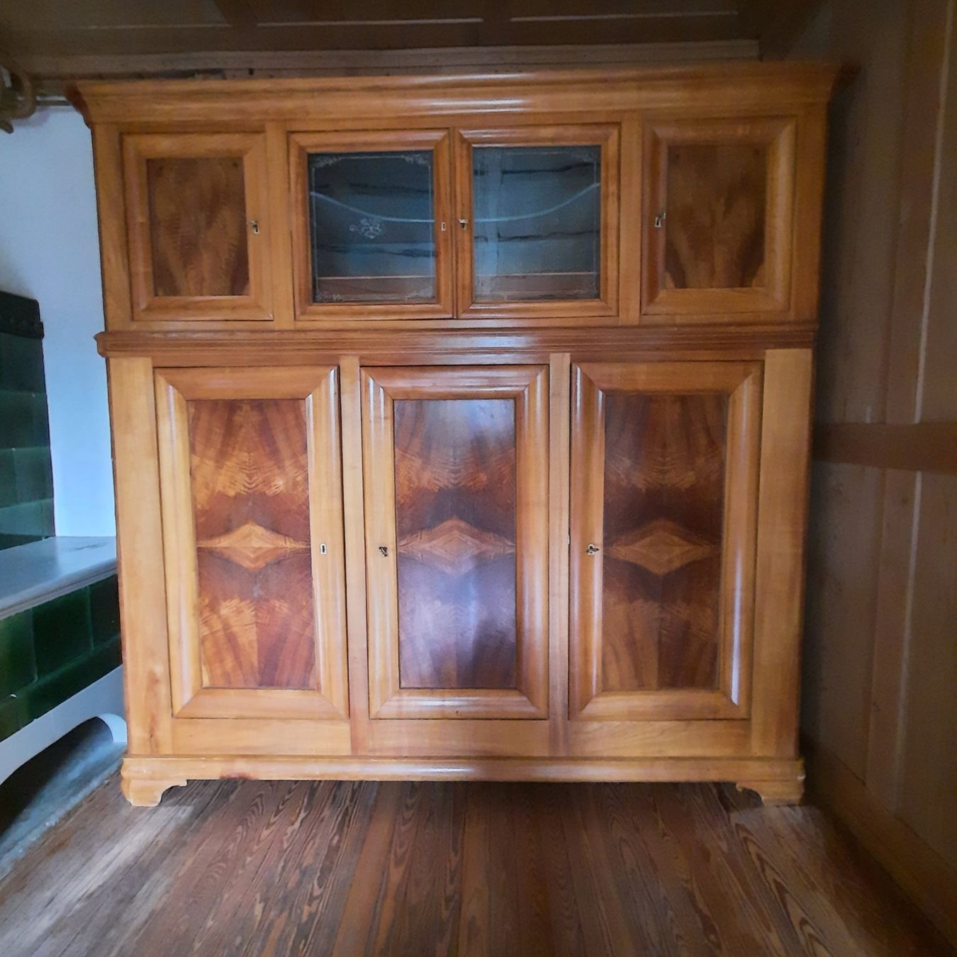 Credenze: Antiker Schrank, Buffet – Usato da Niederwangen BE venduto da ulr_lp22