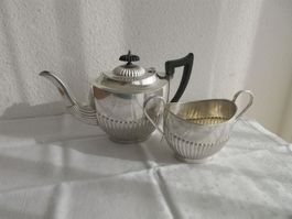 Teekanne und Zuckerdose, ca. 1910