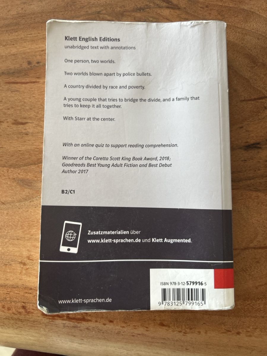 Livres: The Hate U Give, Angie Thomas – D'occasion à Murten par lena_sophia 1