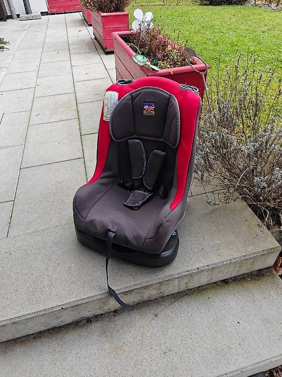 Seggiolini per auto: Gebrauchter Kindersitz zu verkaufen – Usato da Turbenthal venduto da nag_5x6c