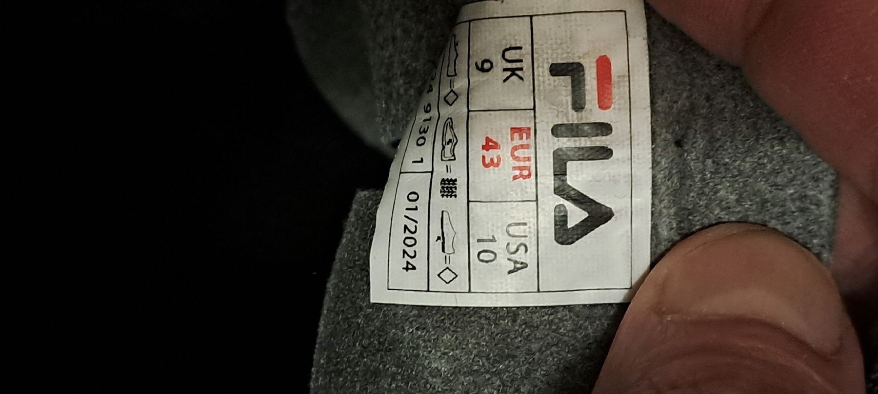 Fila Scarpe da uomo: Fila Hallenschuhe Grösse 43 – Usato da St. Margrethen SG venduto da ibra_ch 2