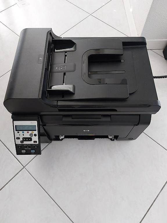 Hewlett Packard Cartucce per stampanti & toner: toner pour imprimante HP 126A – Nuovo e nell'imballaggio originale da Villars-sur-Glâne venduto da stephane22 2