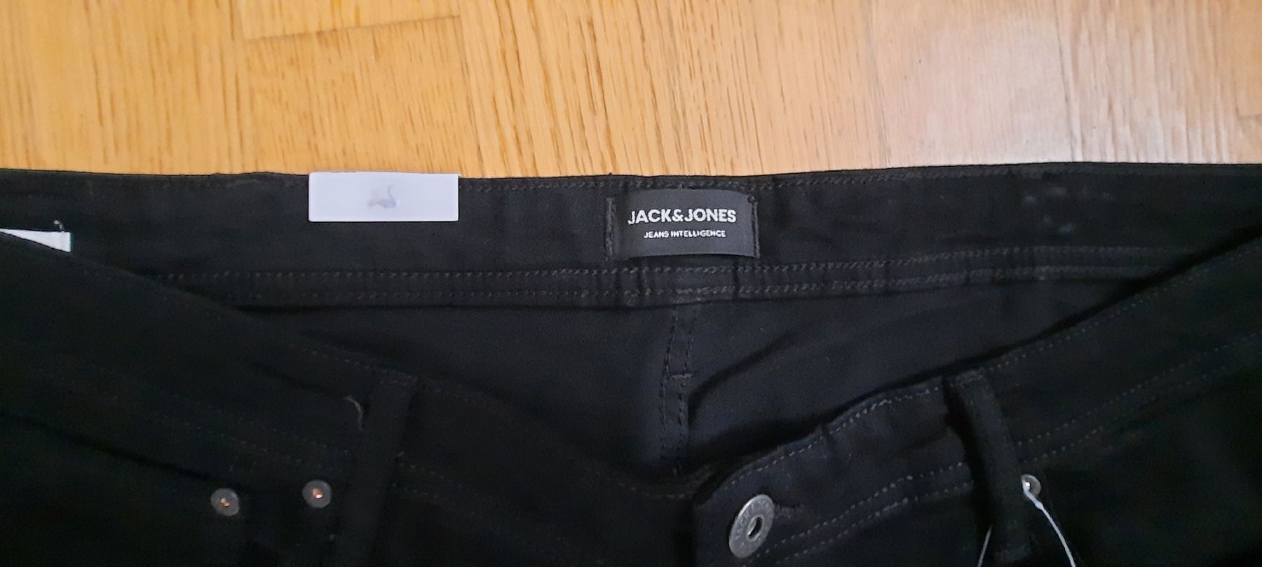 Jack & Jones Jeans: ***JACK&JONES*** Jeans schwarz Gr 44 NEU – Nuovo (secondo la descrizione) da Wädenswil venduto da H2H_Secondhandshop 7
