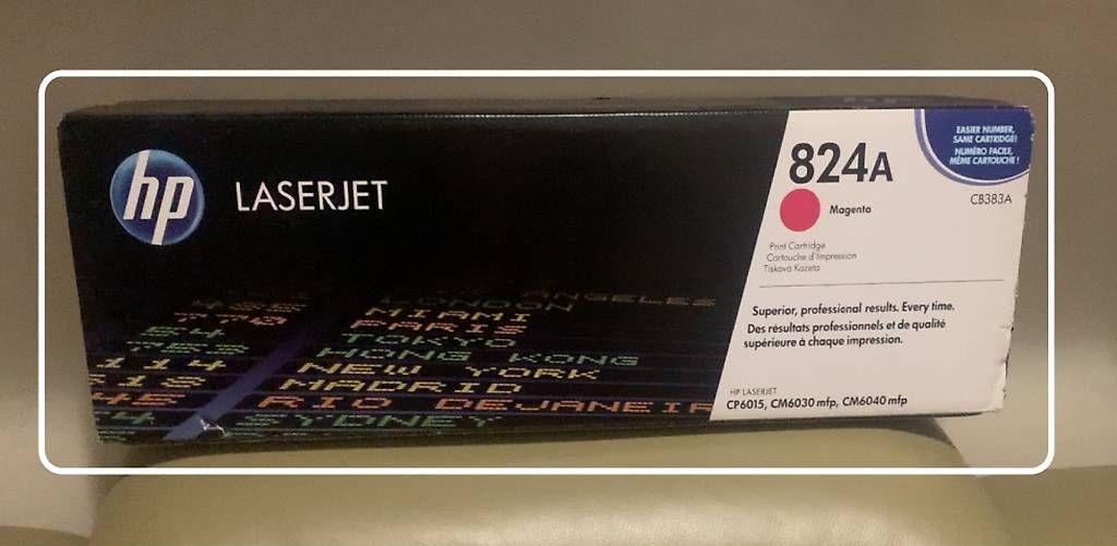Hewlett Packard Cartucce per stampanti & toner: HP 824A Magenta – Usato da Lausanne venduto da Famary
