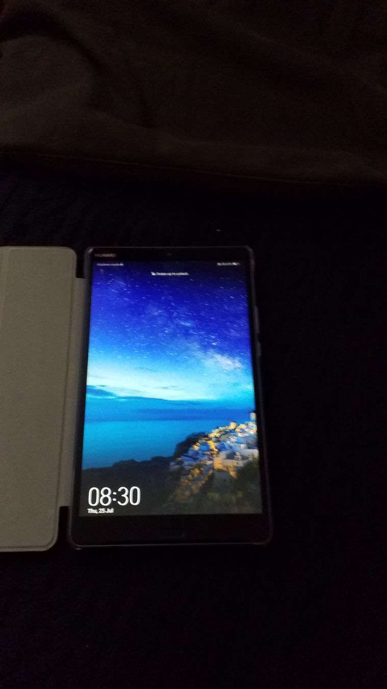 Huawei Tablet PC: Huawei M5 8,4" LTE – Usato da Meggen venduto da Malecifent