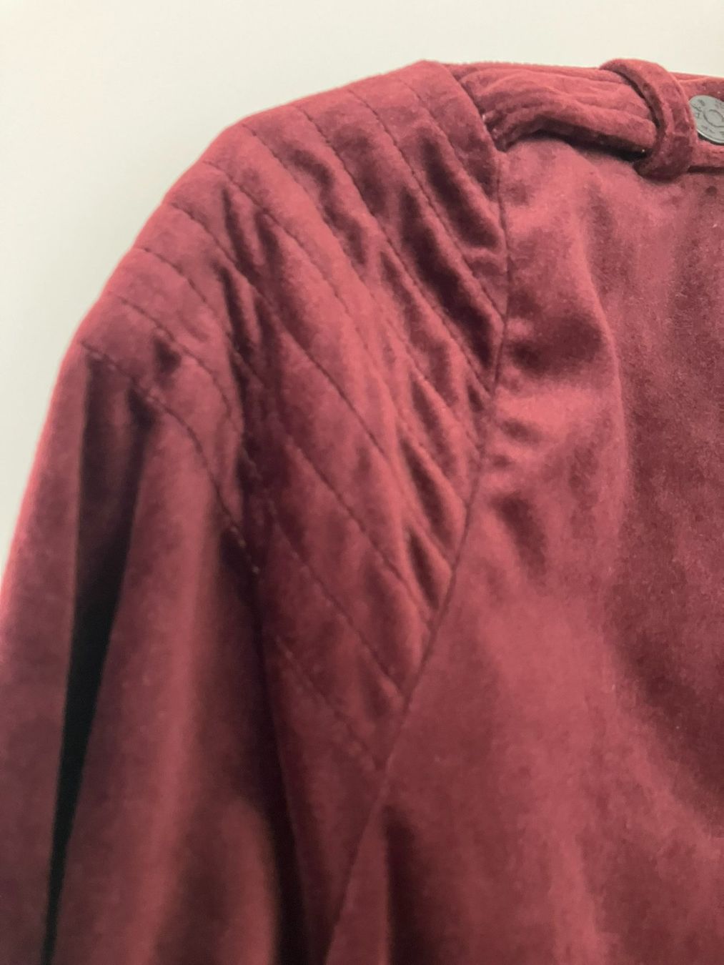 Nile Jacken: raffinierte Jacke - Farbe bordeaux - Nile – Gebraucht aus Weinfelden von Esche1 5