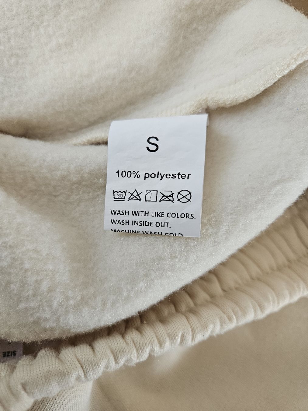 Maglioni & Felpe: Shorts und Pullover Set von Temu – Usato da Ebikon venduto da SecondChance_byM 3