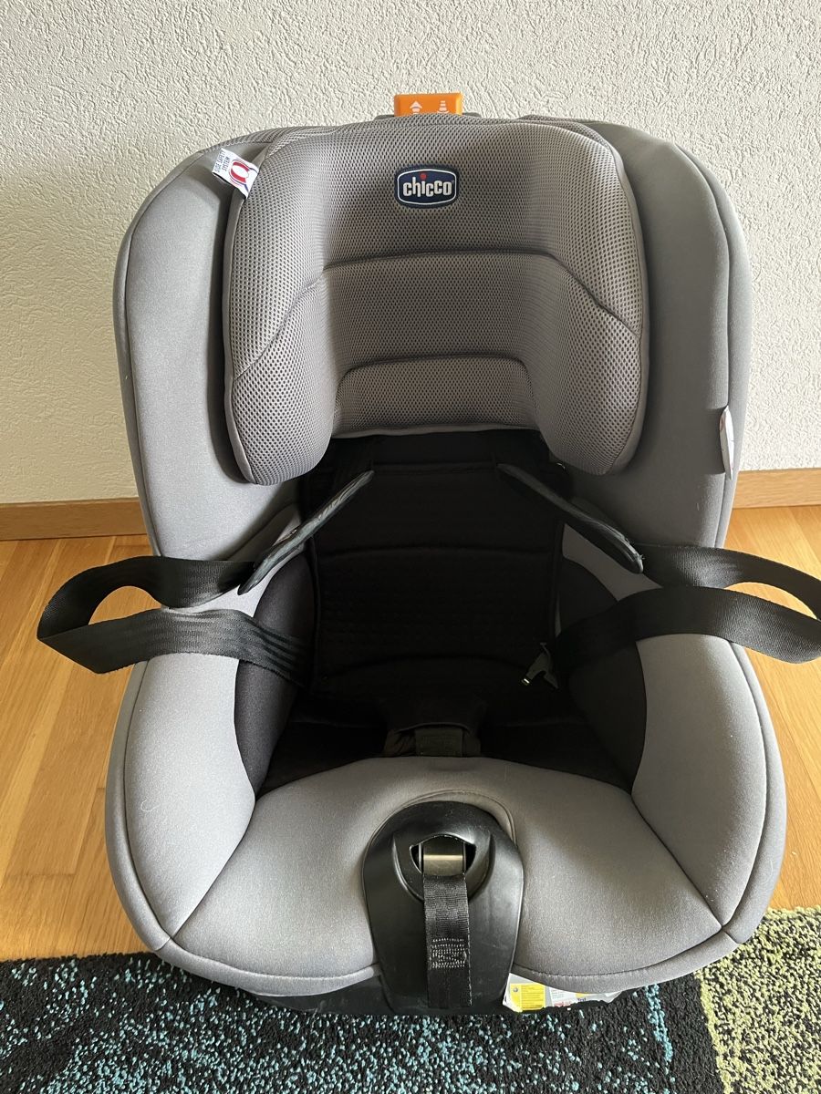 Chicco Auto-Kindersitze: Chicco Autositz, Kindersitz, Reboarder, Top Zustand – Gebraucht aus Klingnau von Zimbo11