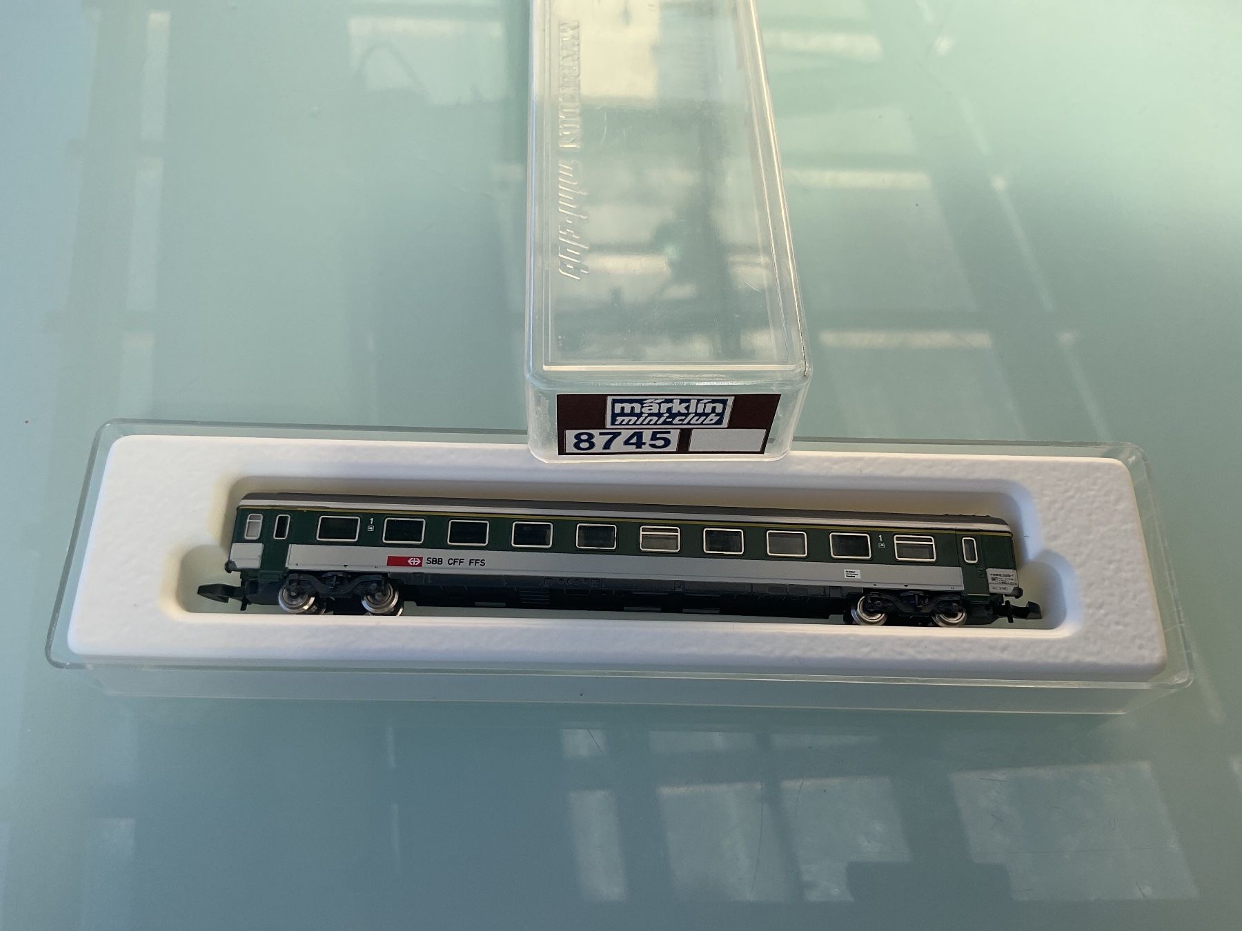 Märklin Modellini di ferrovie: SBB-CFF-FFS, EW IV, Voiture 1ère classe – Usato da Chexbres venduto da rochecolombe