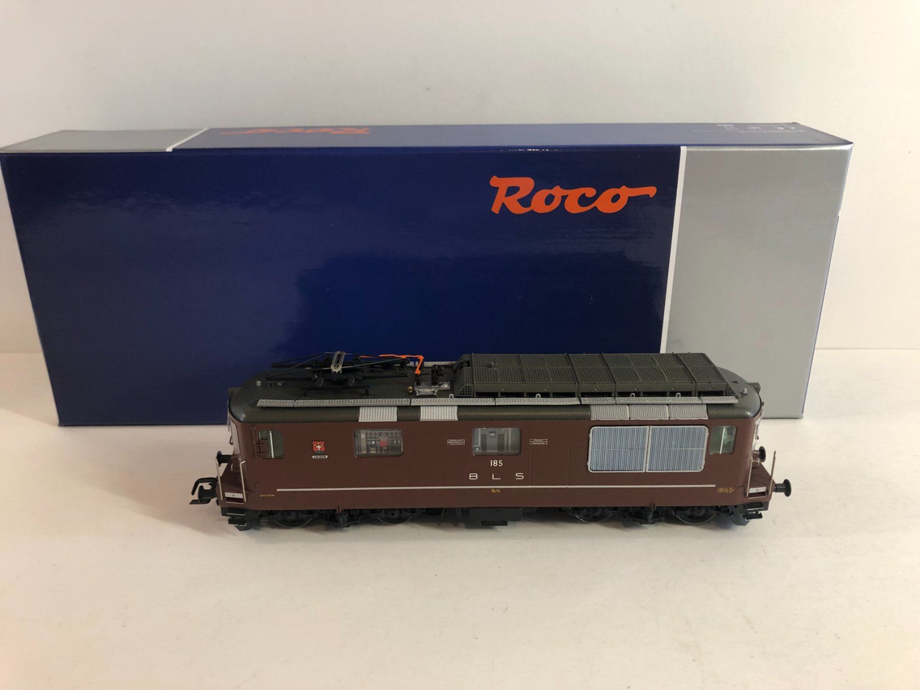 Roco Modellini di ferrovie: Roco H0 79781 Re 4/4 BLS – Usato da Rodersdorf venduto da Joerg11