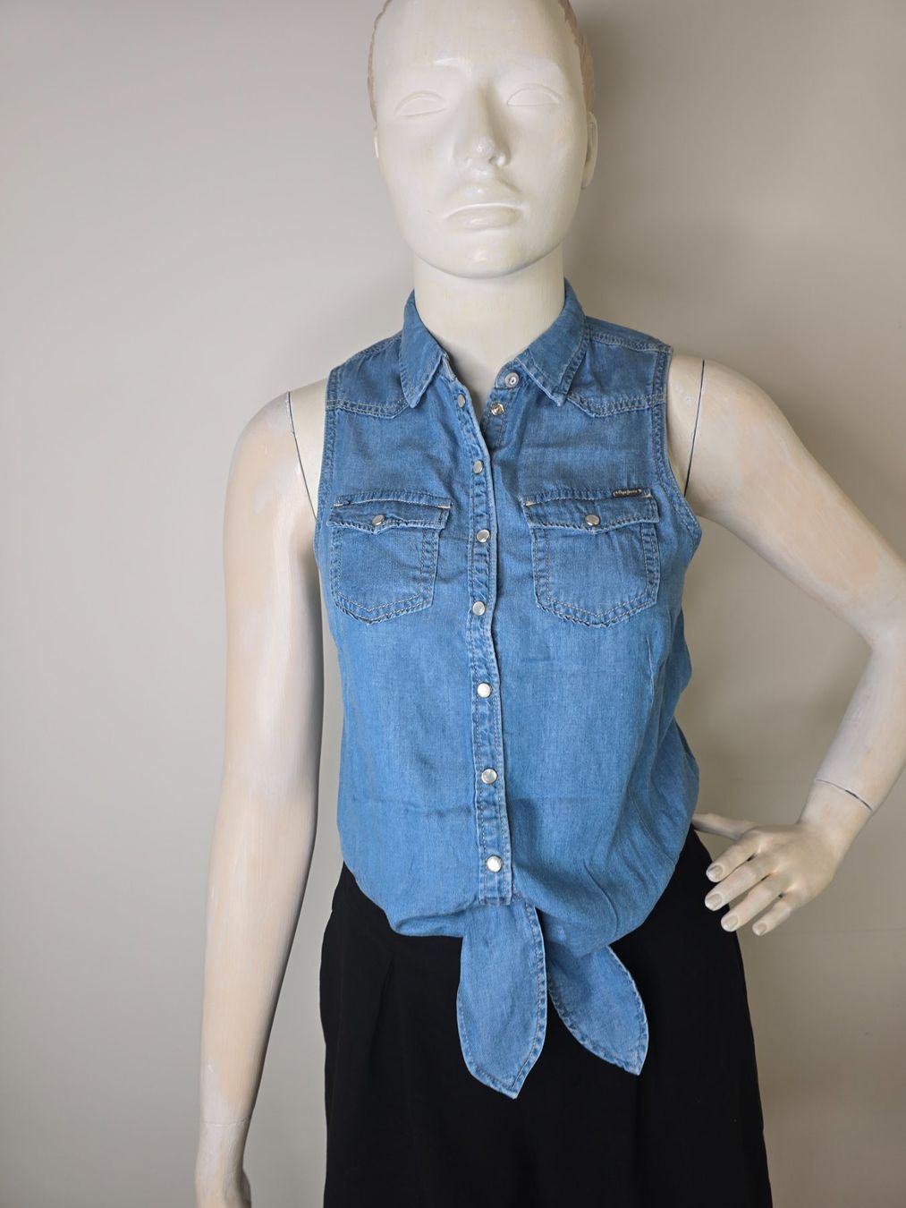 Pepe Jeans T-shirt: Damen T-Shirt Pepe Jeans – Usato da Heerbrugg venduto da Lulu022020