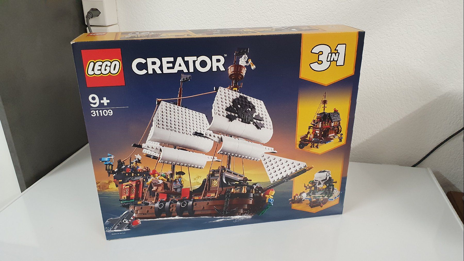 Lego Baukästen: Lego Creator Piratenschiff 31109 Neu+OVP – Neu und originalverpackt aus Subingen von honigbuur