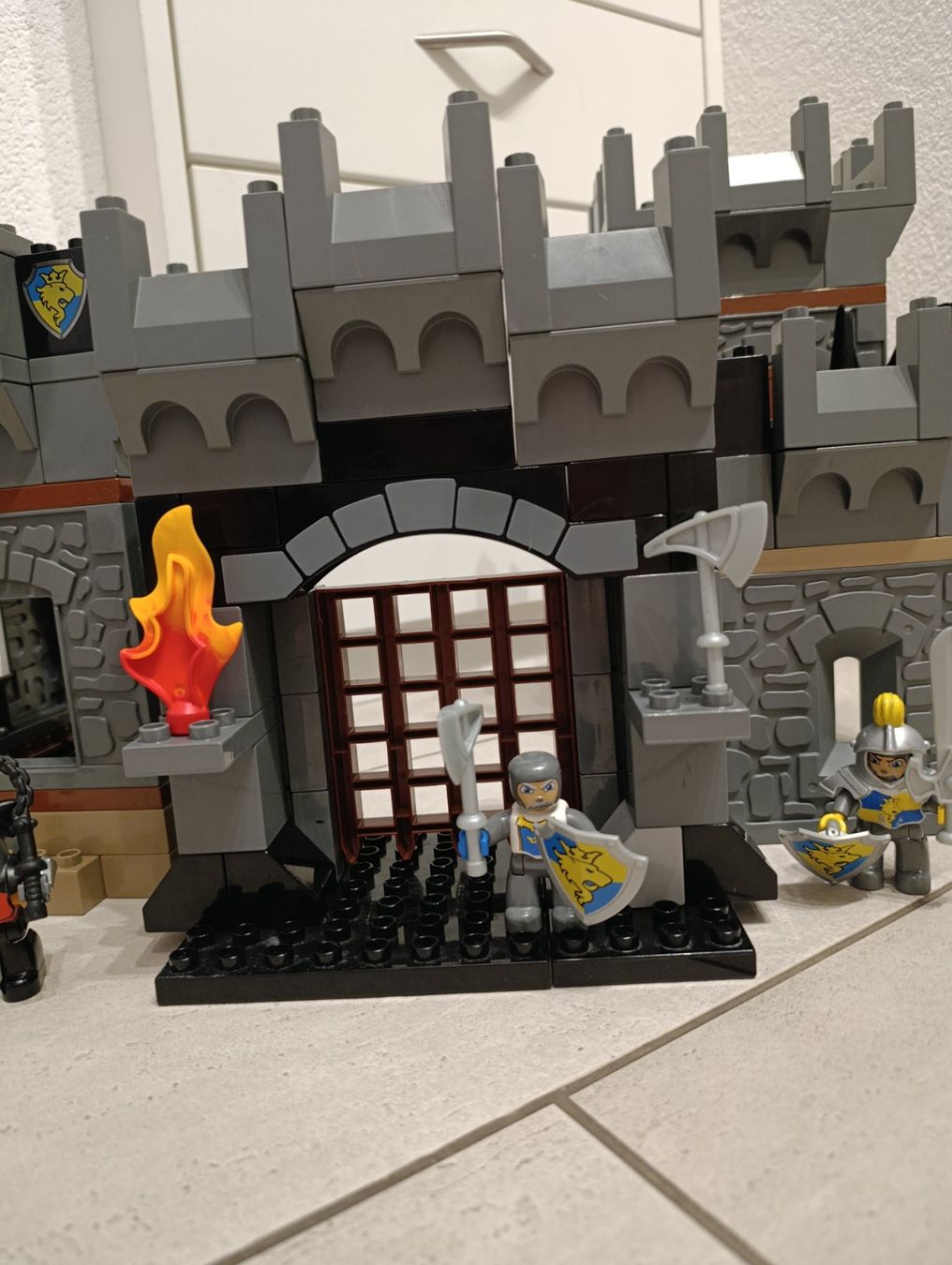 Lego Giocattoli: Lego Duplo grosse Burg – Usato da Münchwilen TG venduto da Ingi5 2