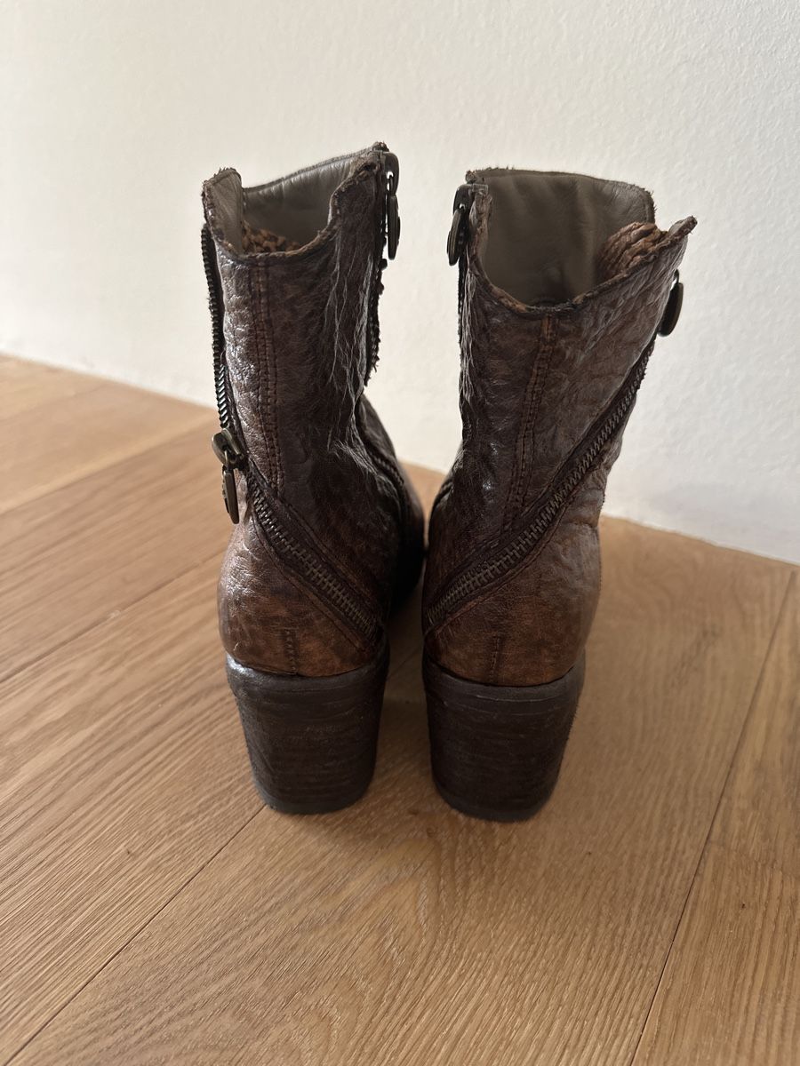 Scarpe da donna: Brown Leather Ankle Boots- Great Find! – Usato da Binningen venduto da can_s2yh 5