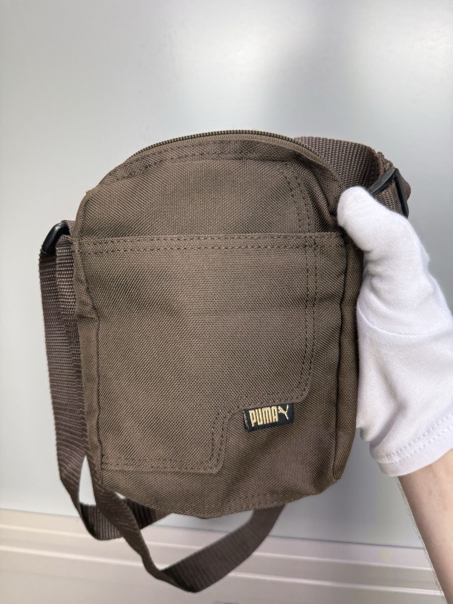 Puma Borse: Vintage Puma crossbody bag – Usato da Lausanne venduto da Unehistoiredesapes 2