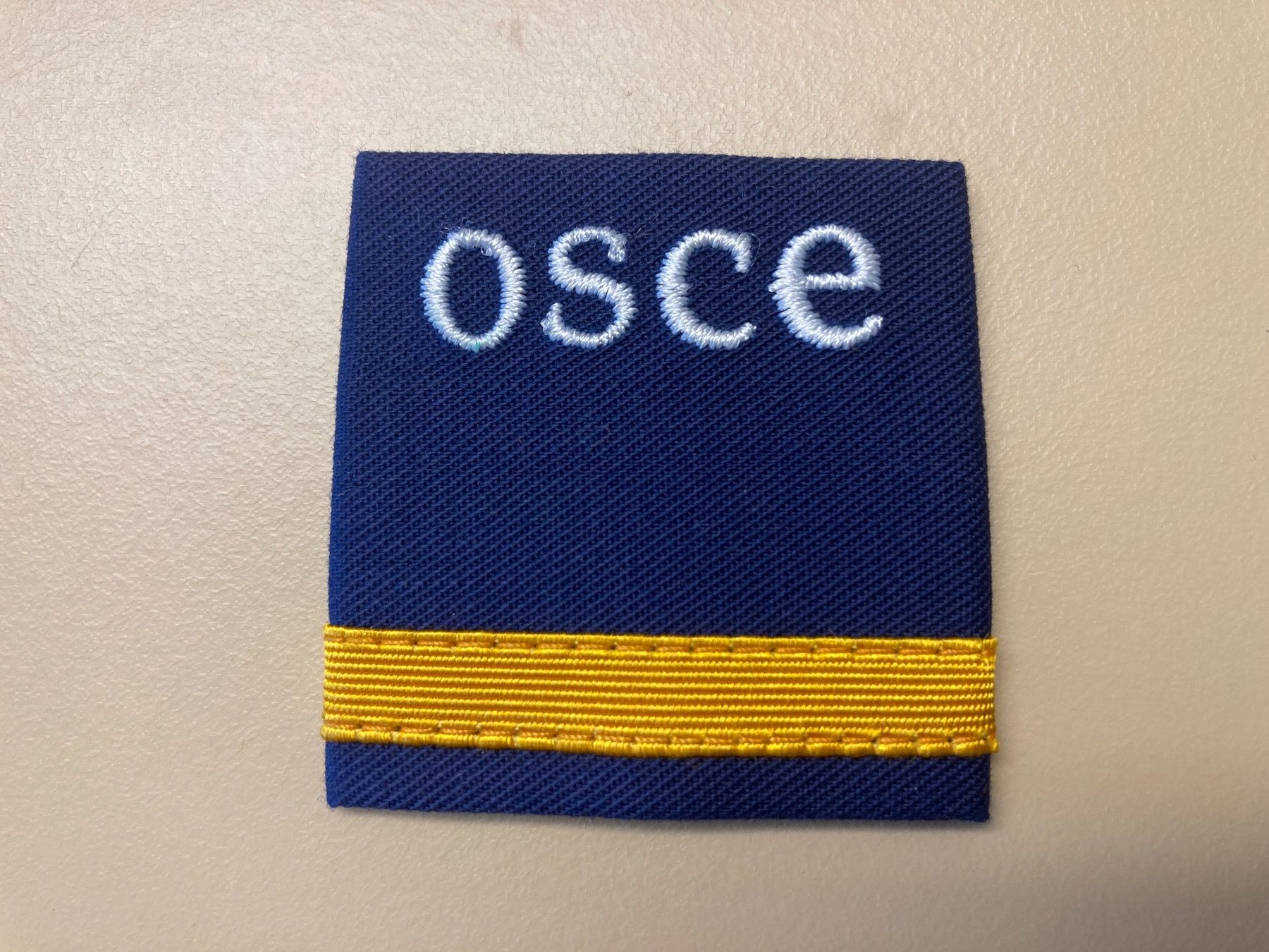 Schweizer Armee Placchette & Badge: 1 Patten von OSCE Einsatz - Major - Schweizer Armee – Nuovo (secondo la descrizione) da Brütten venduto da Hst1