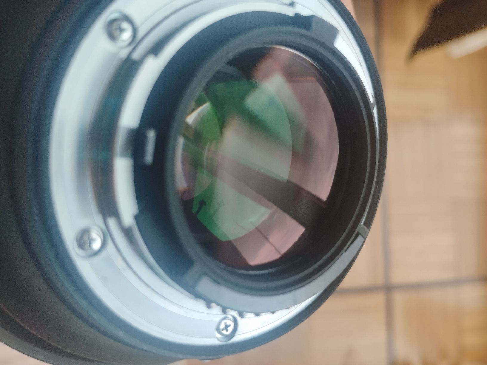 Nikon Obiettivi: Nikon AF-S NIKKOR 85mm 1:1.8 G – Usato da Sciernes-d'Albeuve venduto da gabrielRU 2