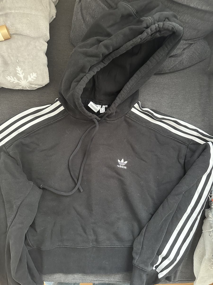 Adidas Canottiere & Pantaloni: Adidas Pullover / felpa – Usato da Uetikon am See venduto da Lorella.v