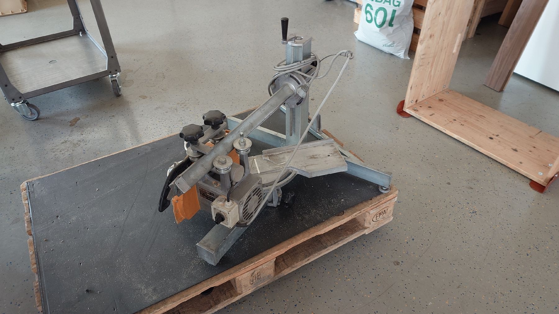 Seghe: Kenwood Universalsäge Type M40. – Usato da Bolken venduto da WHITE-1 2