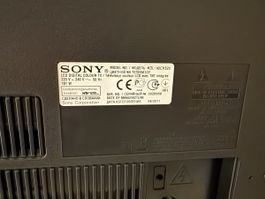 SONY KDL-40CX520 LCD TV 40 inch 06/2011