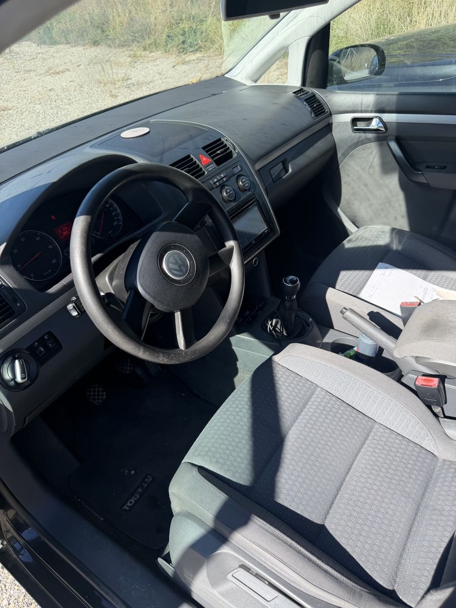 VW Automobili: VW Touran 1.9 TDI  – Difettoso da Buchberg venduto da Kani.e30 4