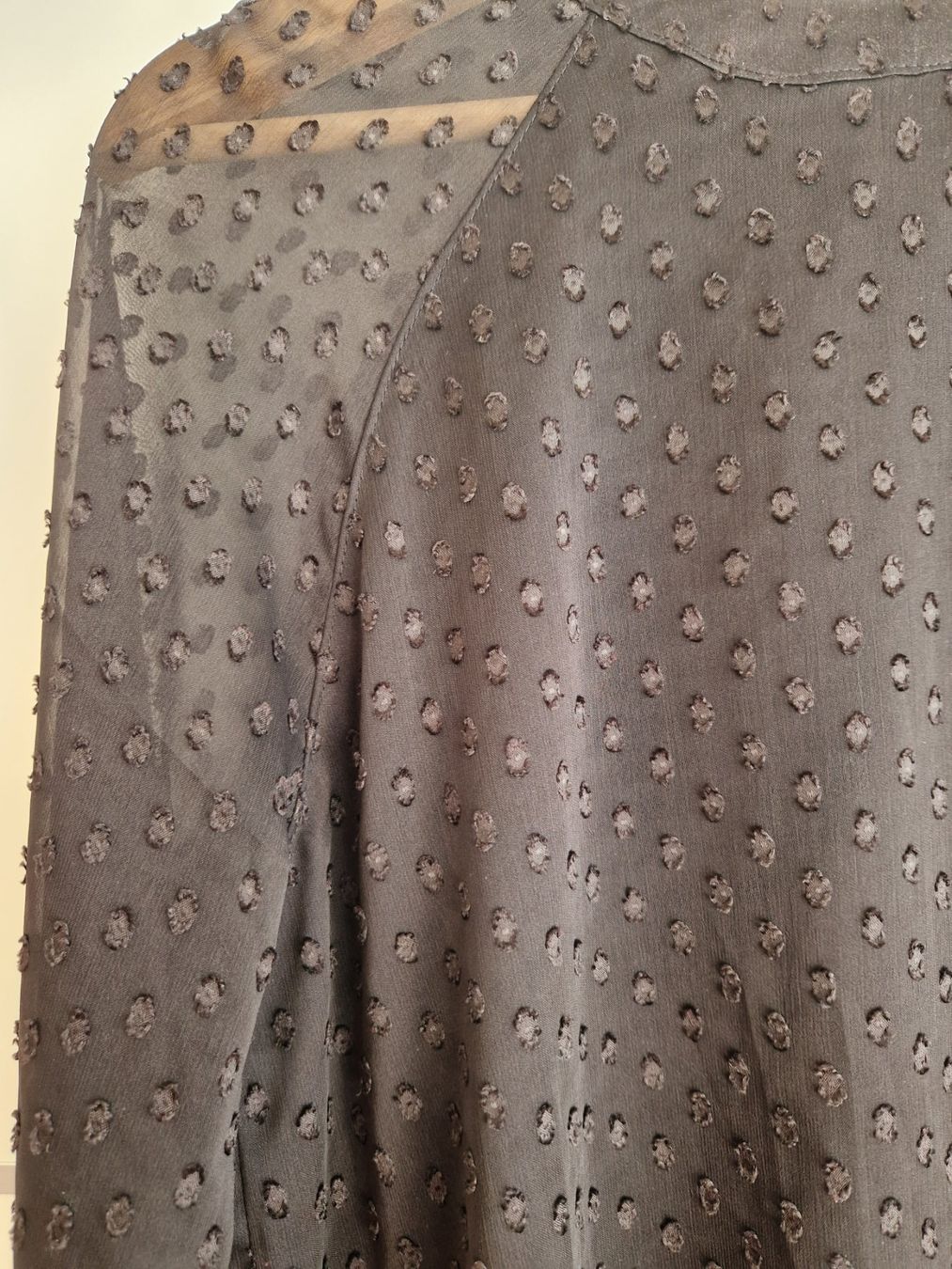 Esprit Camicette: Elegante schwarze Chiffon Bluse mit Tupfenmuster - Grösse S – Nuovo (secondo la descrizione) da Wabern venduto da ali_bkd2 2