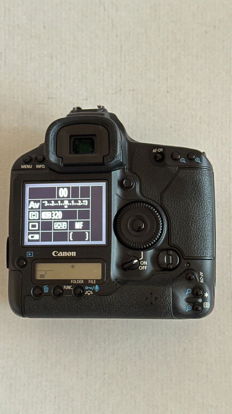 Canon Kamera: Canon EOS 1D Mark 4 -Top Zustand – Gebraucht aus Herzogenbuchsee von Discussoft 1