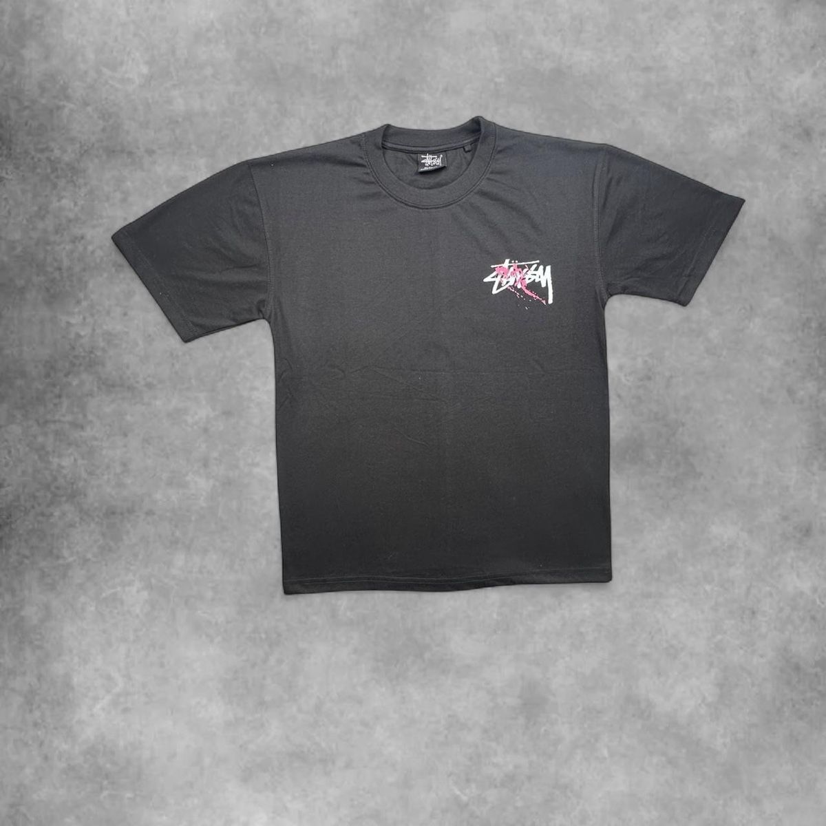 Stüssy T-Shirts: Stüssy reworked t-shirt – Gebraucht aus Erlinsbach SO von TogaResell 1
