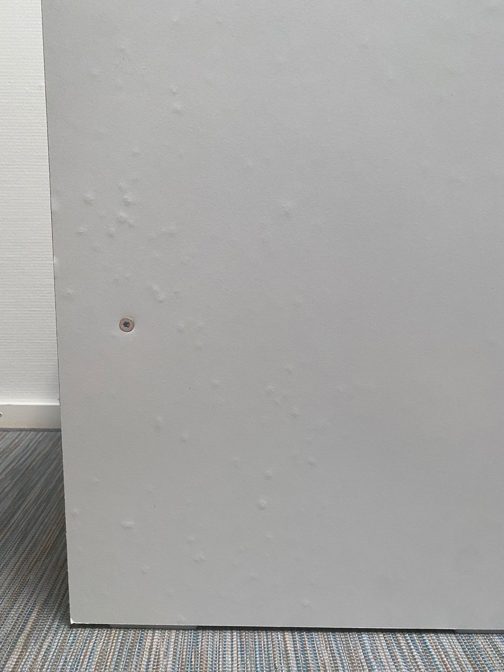 Ikea Tables de nuit: Ikea Nachttisch weiss – D'occasion à Rheinfelden par Piotr73 9