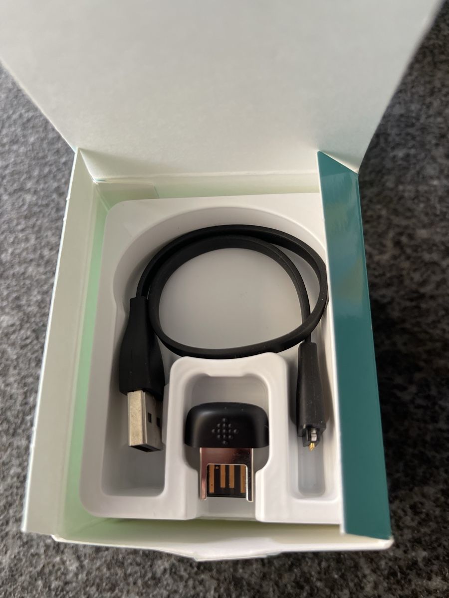 Fitbit Smartwatch: Fitbit charge 2 – Gebraucht aus Siebnen von beeri2000 1