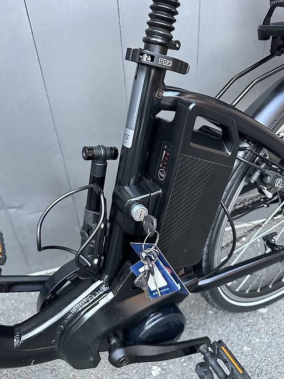 Biciclette: E-bike Flyer da donna 36v nera  – Usato da Quartino venduto da DiloUsato 8