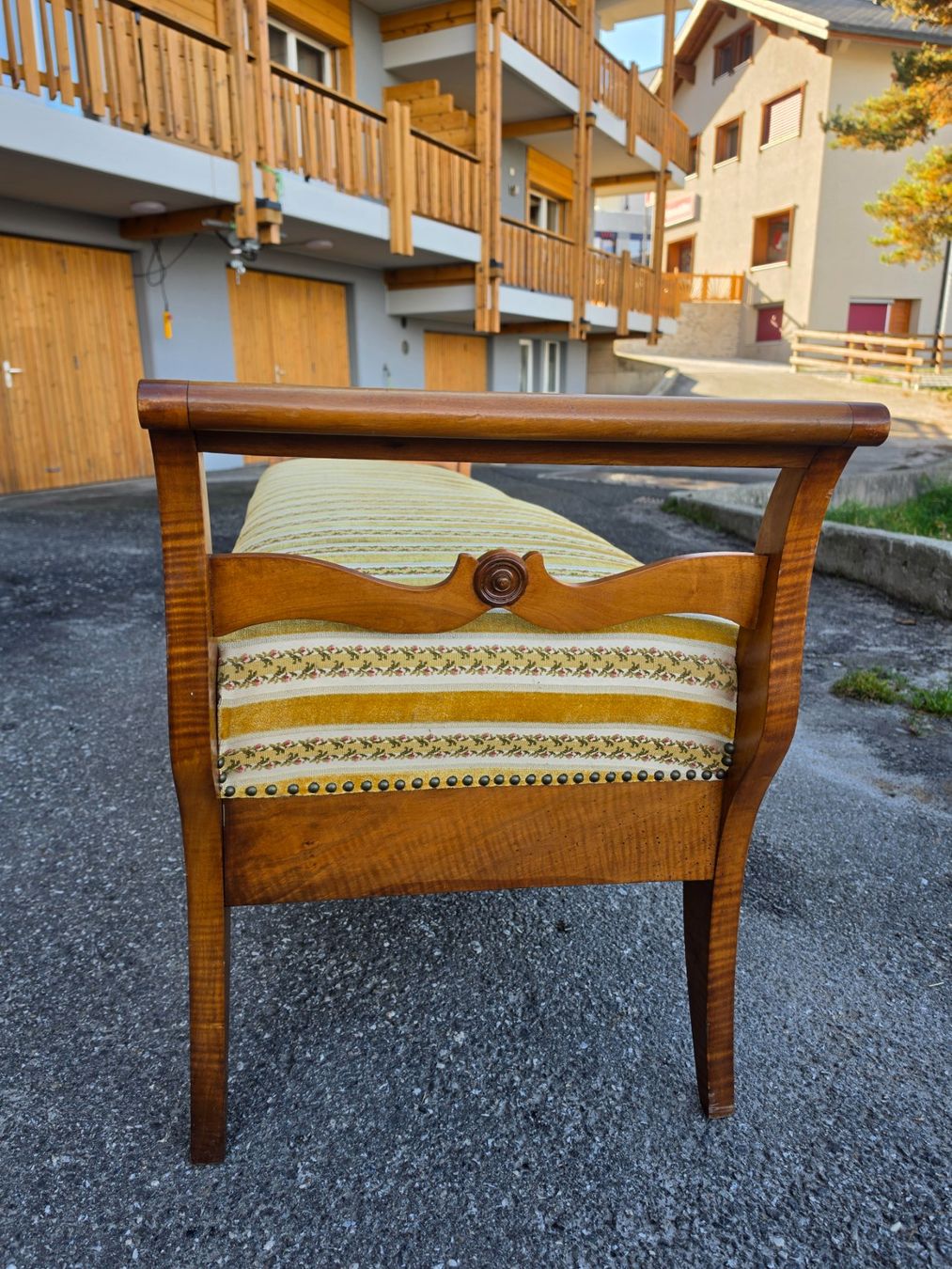 Bänke: Lit de jour Biedermeier – Gebraucht aus Haute-Nendaz von Bart84 2