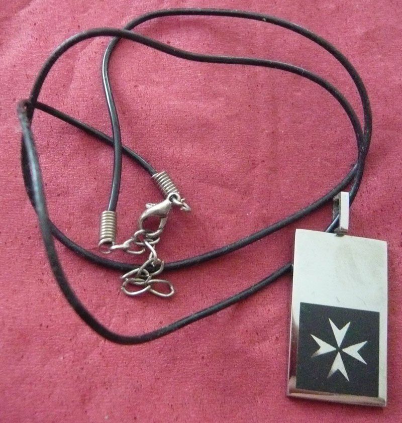 Catenine: Kette / Halzkette / Anhänger – Usato da Ruggell venduto da Btt