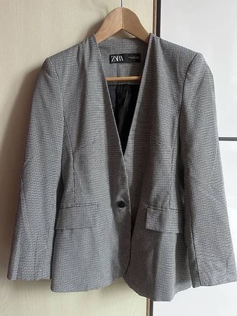 Balizar Light Jacket  Elegant Check Pattern  Size S