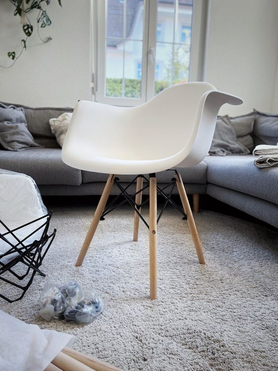 Eames Vitra Stühle Replica 4erSet (NEU) (Neu und originalverpackt) in