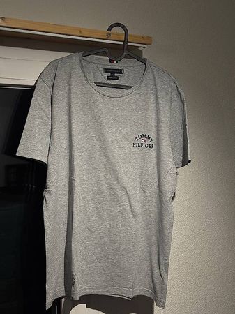 Shirt Tommy Hilfgier XL