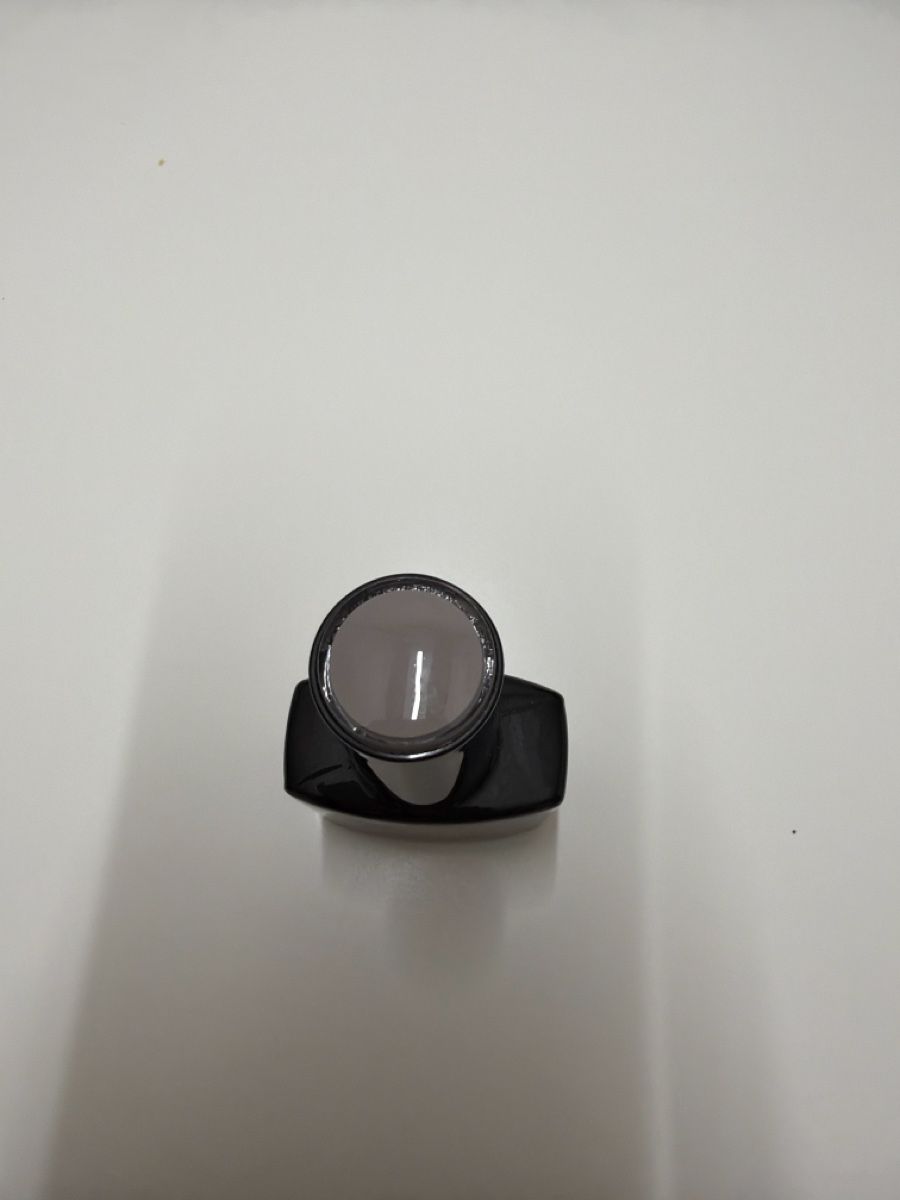 Shellac Smalto per unghie: Jolifin Laveni Shellac – Usato da Jonschwil venduto da sab_5gmn