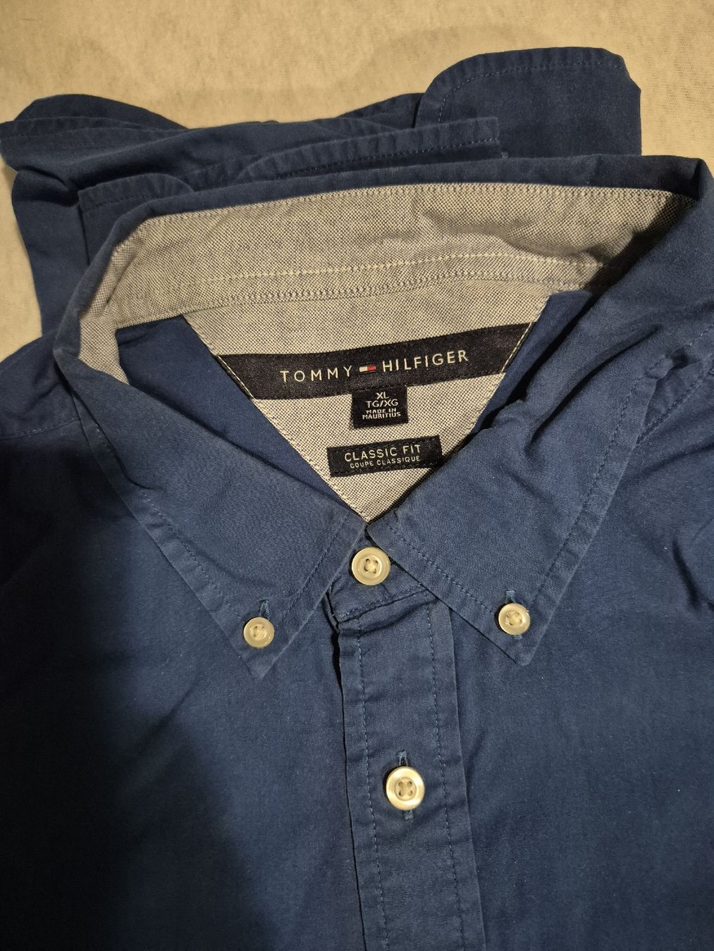 Tommy Hilfiger Hemden: camicia Tommy – Gebraucht aus Torricella von Denny91