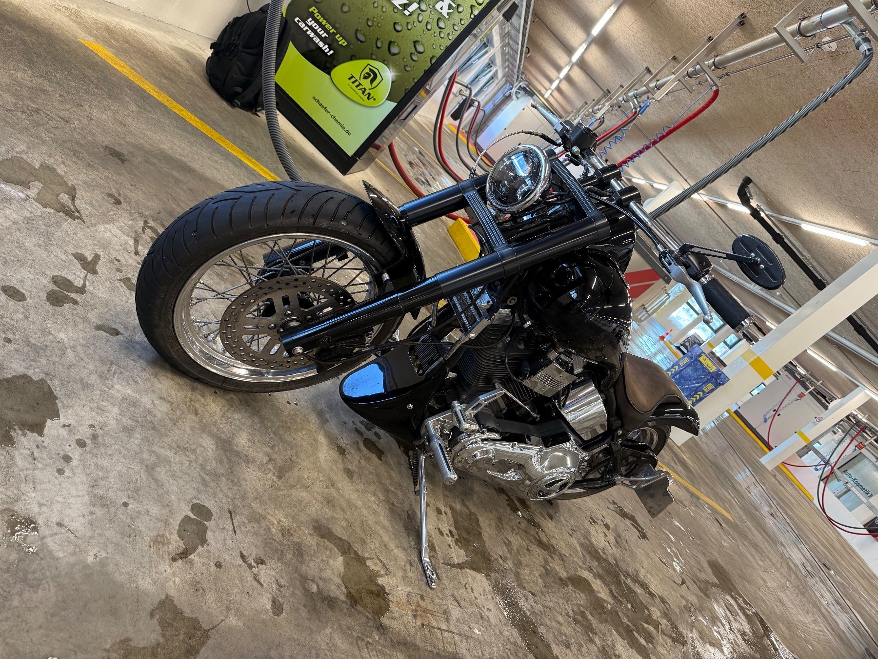 Harley-Davidson Chopper: Harley Davidson Softail Custom FXSTC – Gebraucht aus Winterthur von w108onair 3