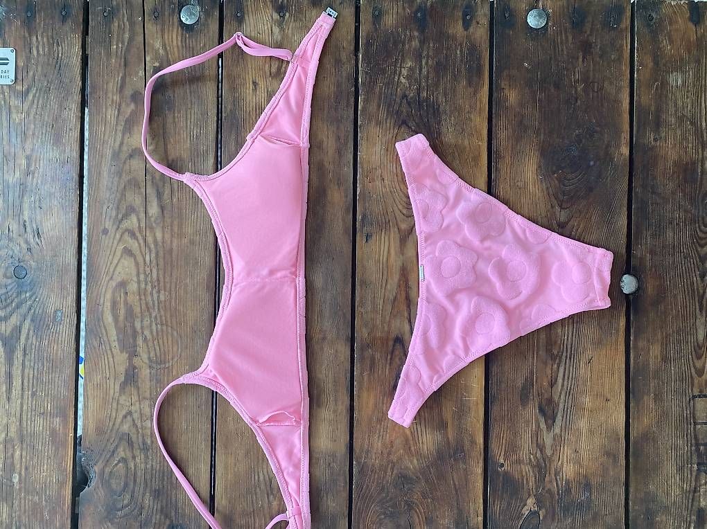 Costumi da bagno & Bikini: Bikini Set Pink mit Blumen – Usato da Diessenhofen venduto da car_g7nt 1