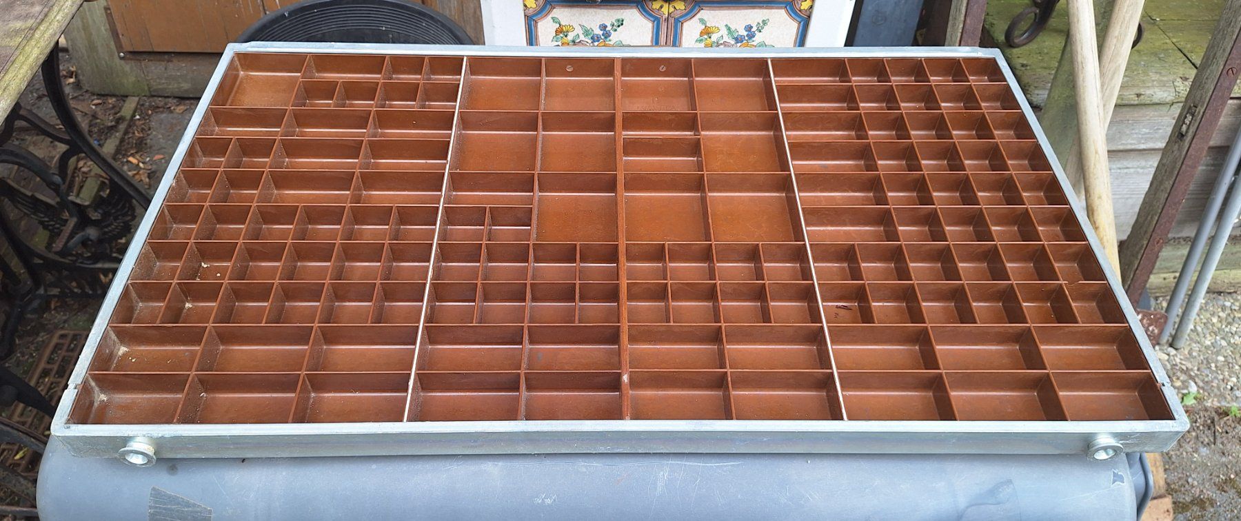 Ablagesysteme: Sauberer bakelit Schriftenkasten, Schublade – Gebraucht aus Weinfelden von JoeBaer 2
