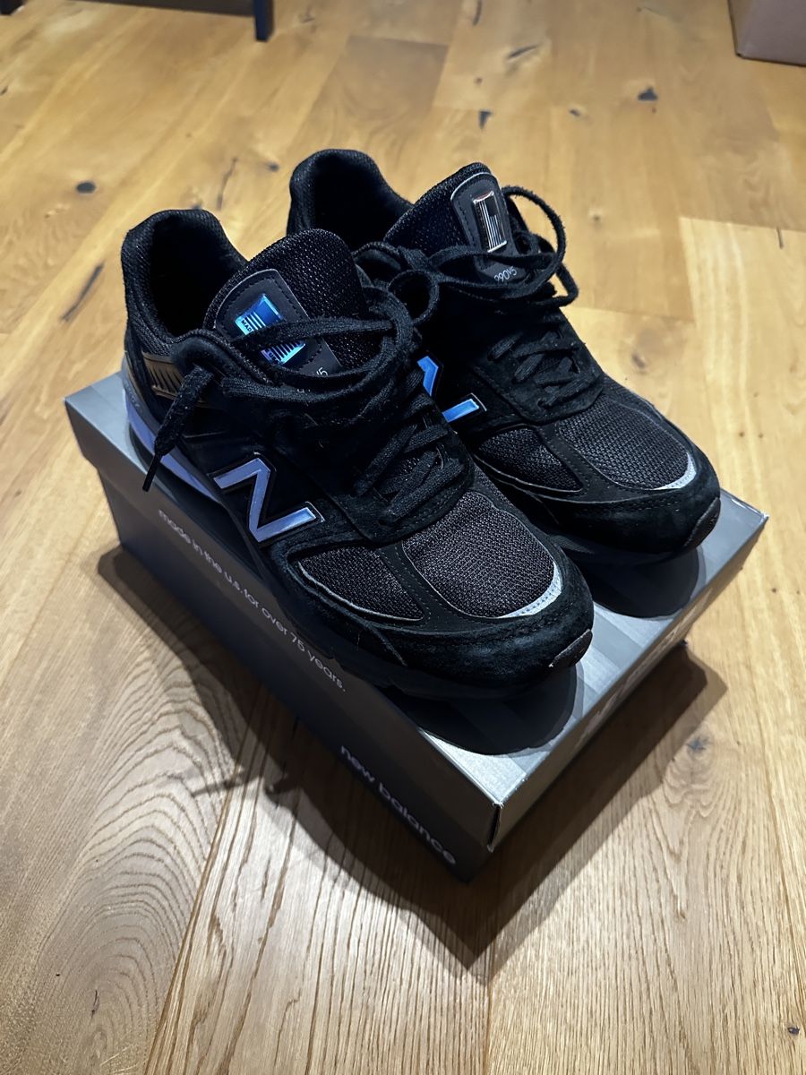 New Balance Herrenschuhe: New Balance 990 Black  – Gebraucht aus Düdingen von kleidungsmarktplatz 1