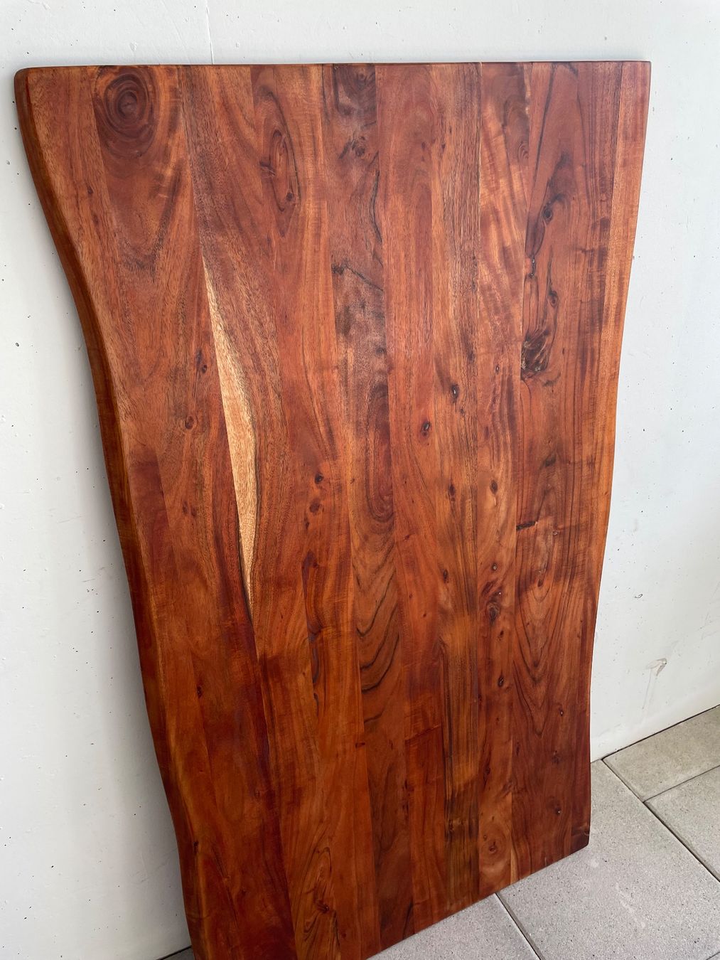 Tavoli: Esstisch mit Baumkante, 140x90cm – Usato da Marthalen venduto da ironh1tsch 4