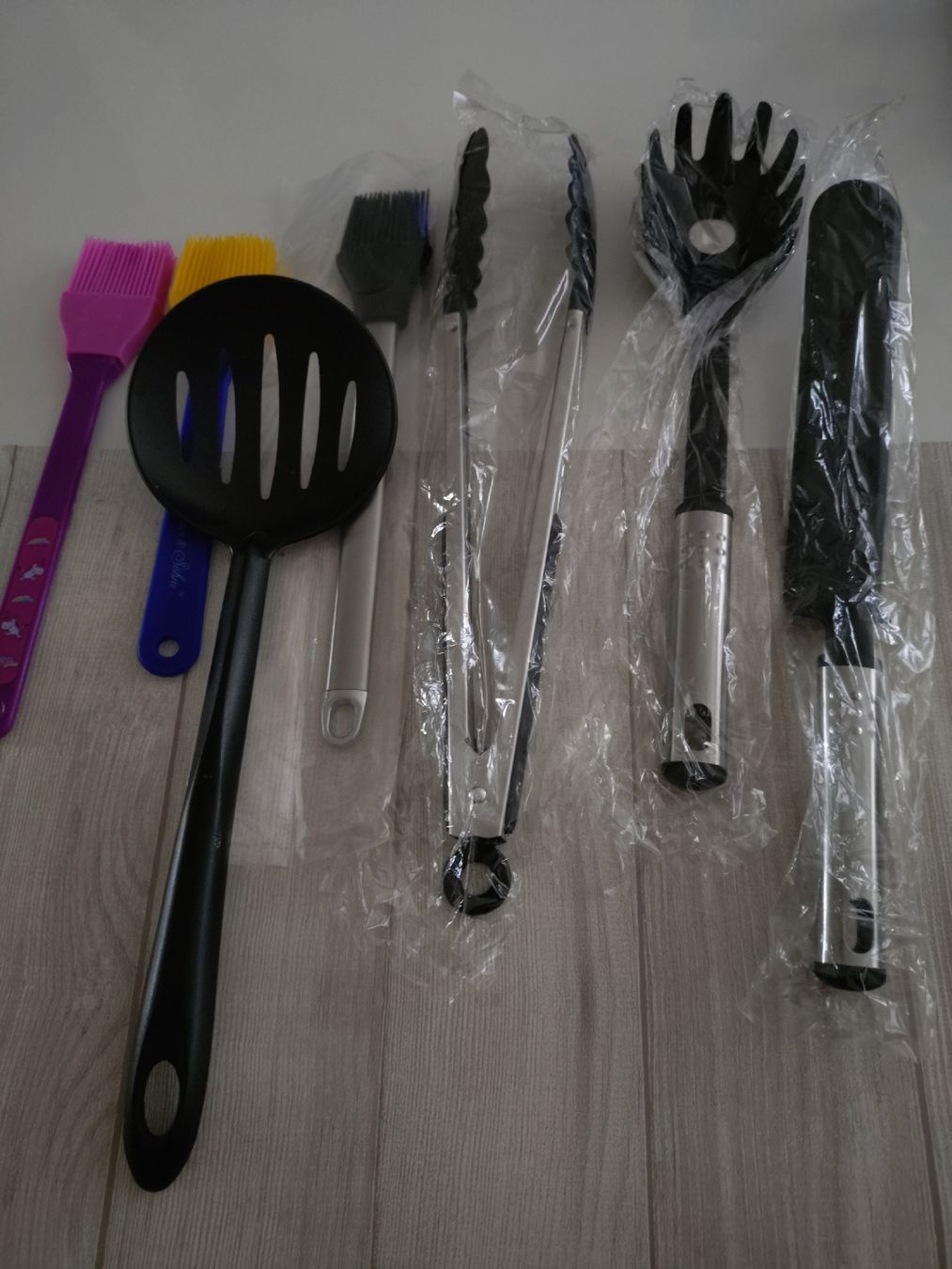 Set di posate: Küchen Zubehör – Usato da Bremgarten AG venduto da irmscherastraH 1