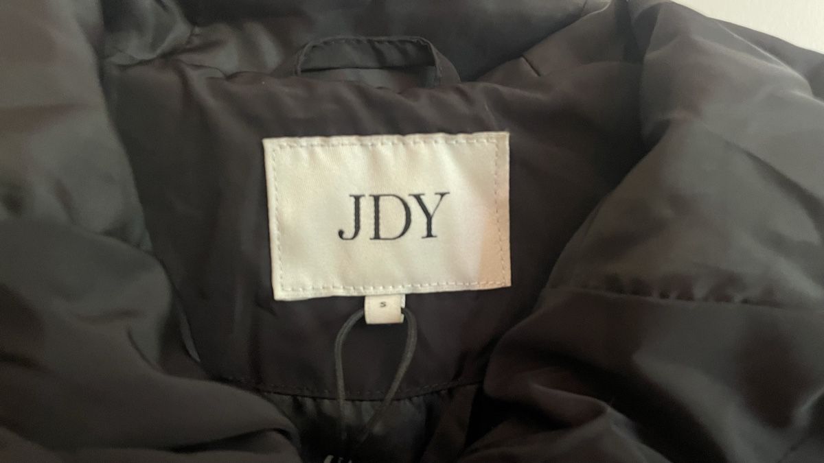 Giacche: JDY Übergangsjacke schwarz Grösse S – Usato da Bern venduto da gelbepunkte 1