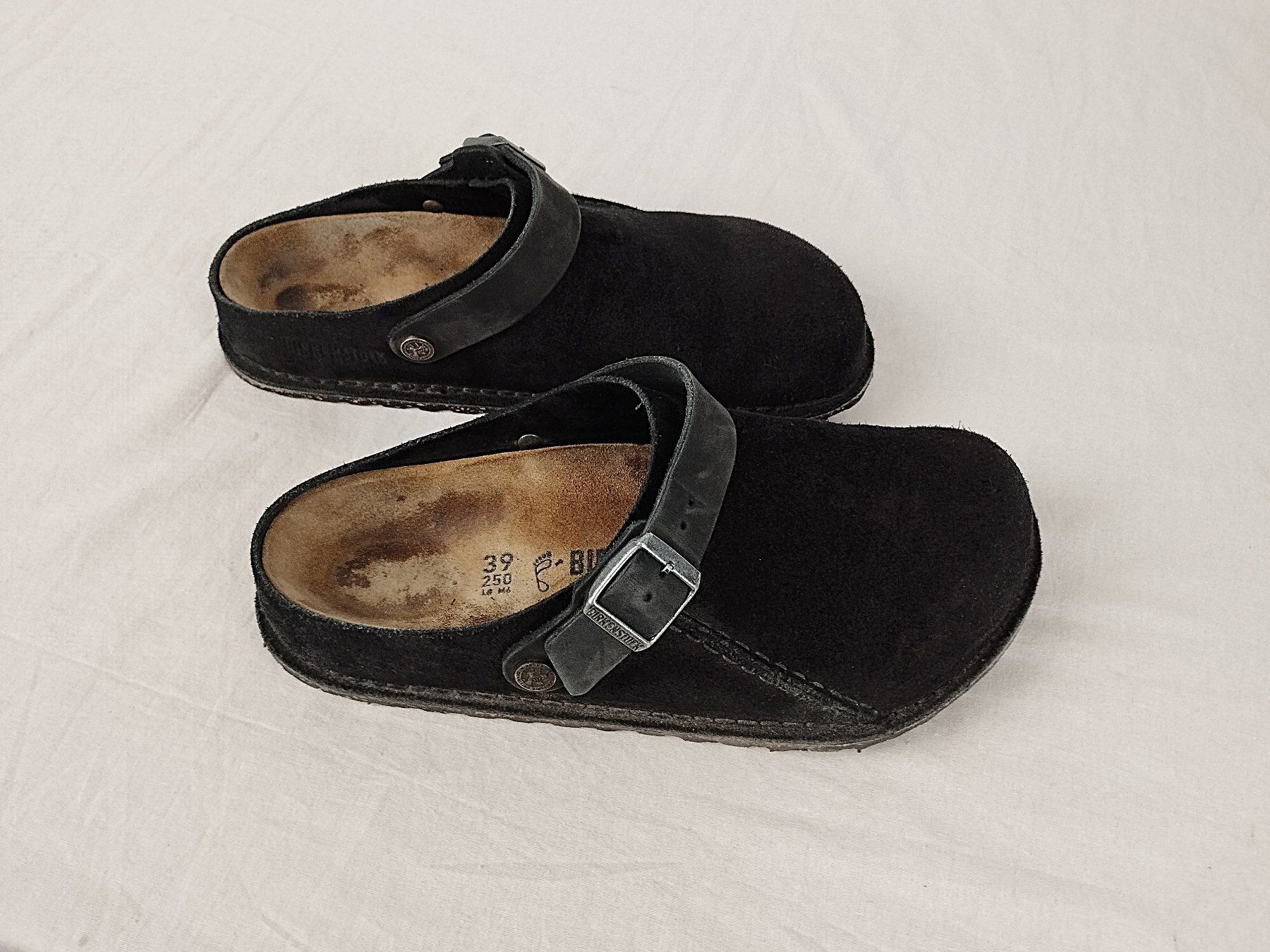 Birkenstock Chaussures hommes: BIRKENSTOCK Clogs Gr. 39 – D'occasion à Schübelbach par Restwert_Schubelbach 5